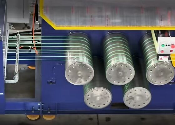 일관성 은 핵심 이다: 고 정밀성 PET 프로파일 제조